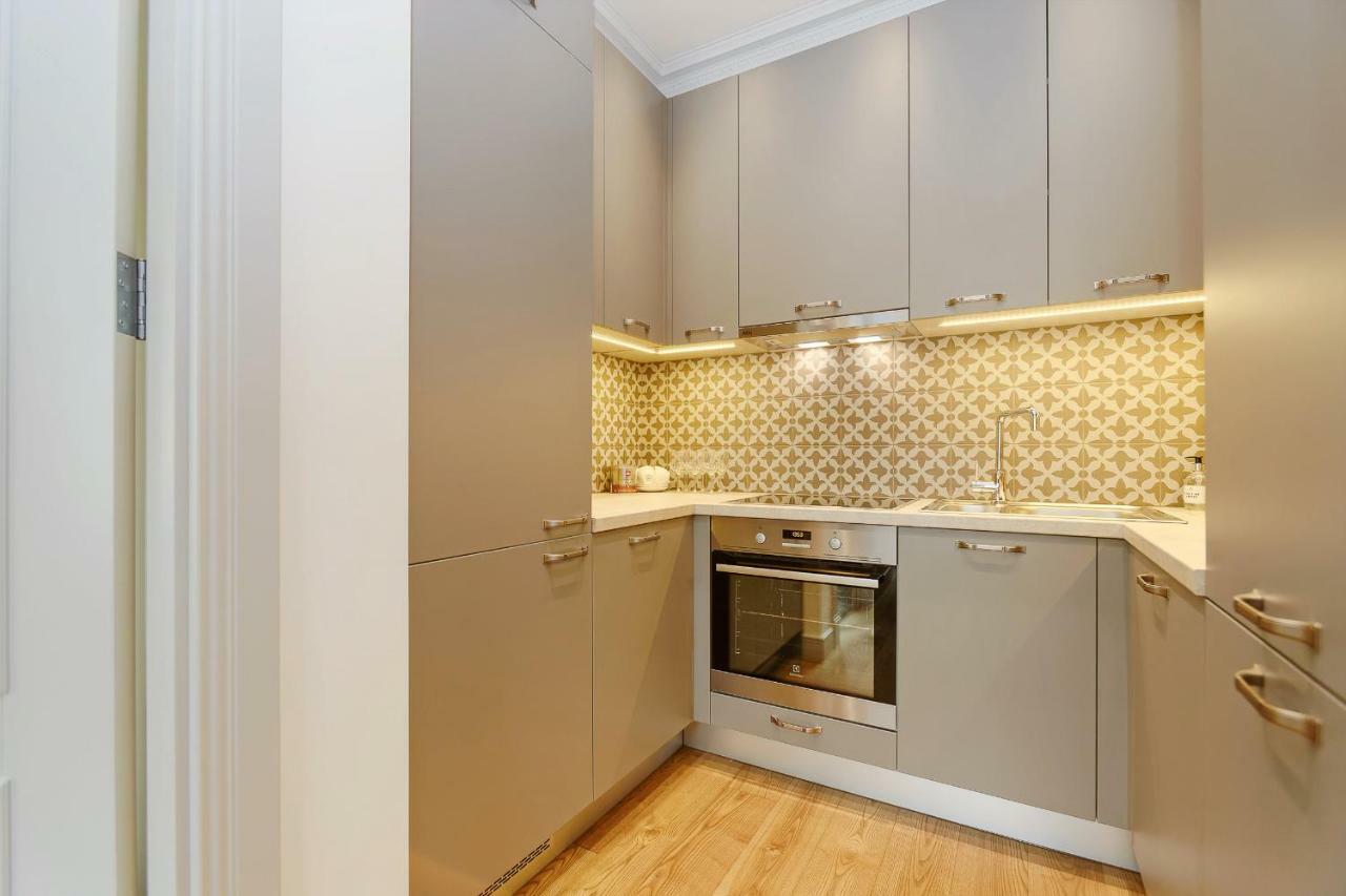 Appartement Dzirnavu Residense à Riga Extérieur photo