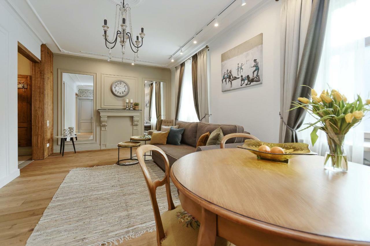 Appartement Dzirnavu Residense à Riga Extérieur photo